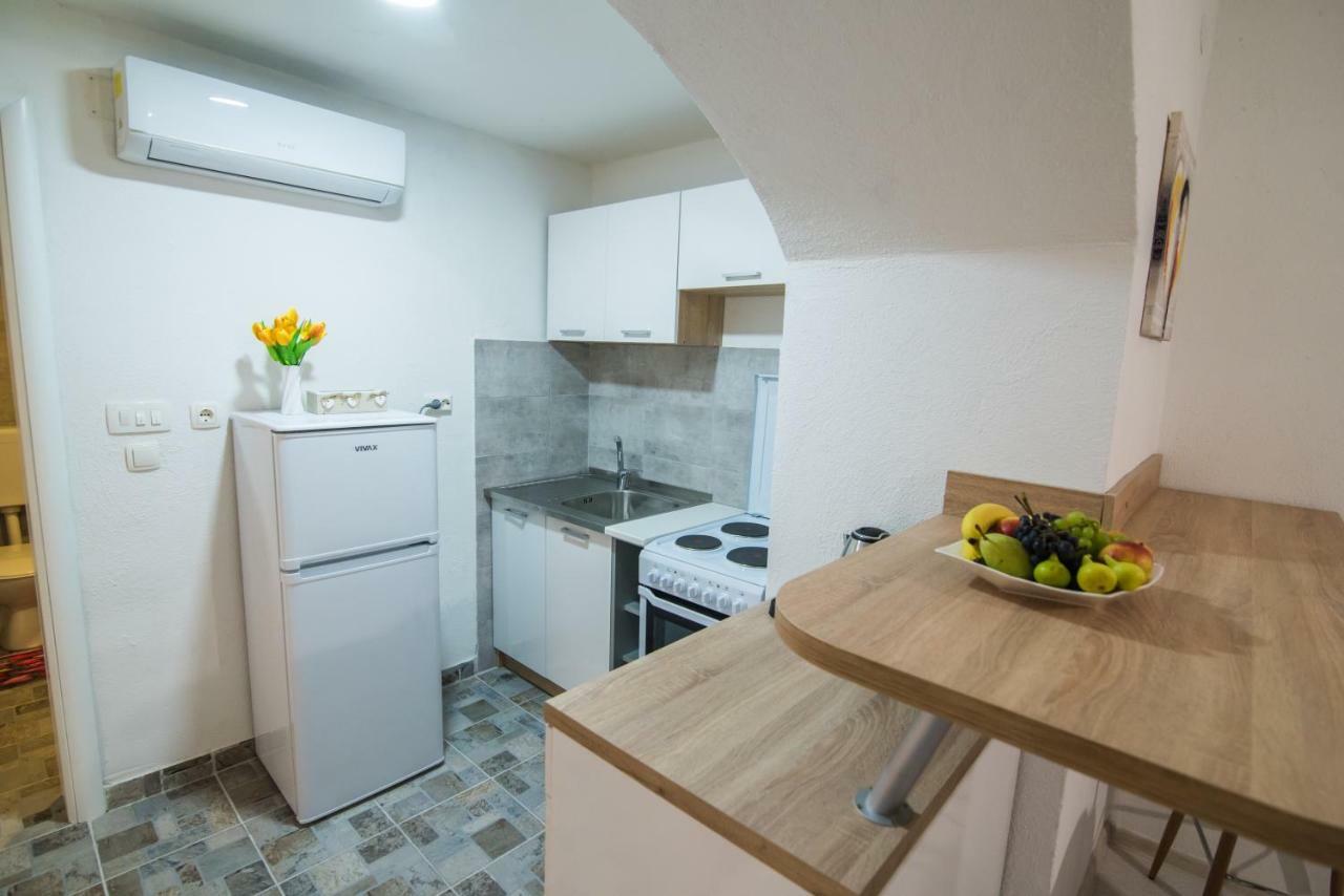 Love Apartments Мостар Екстер'єр фото